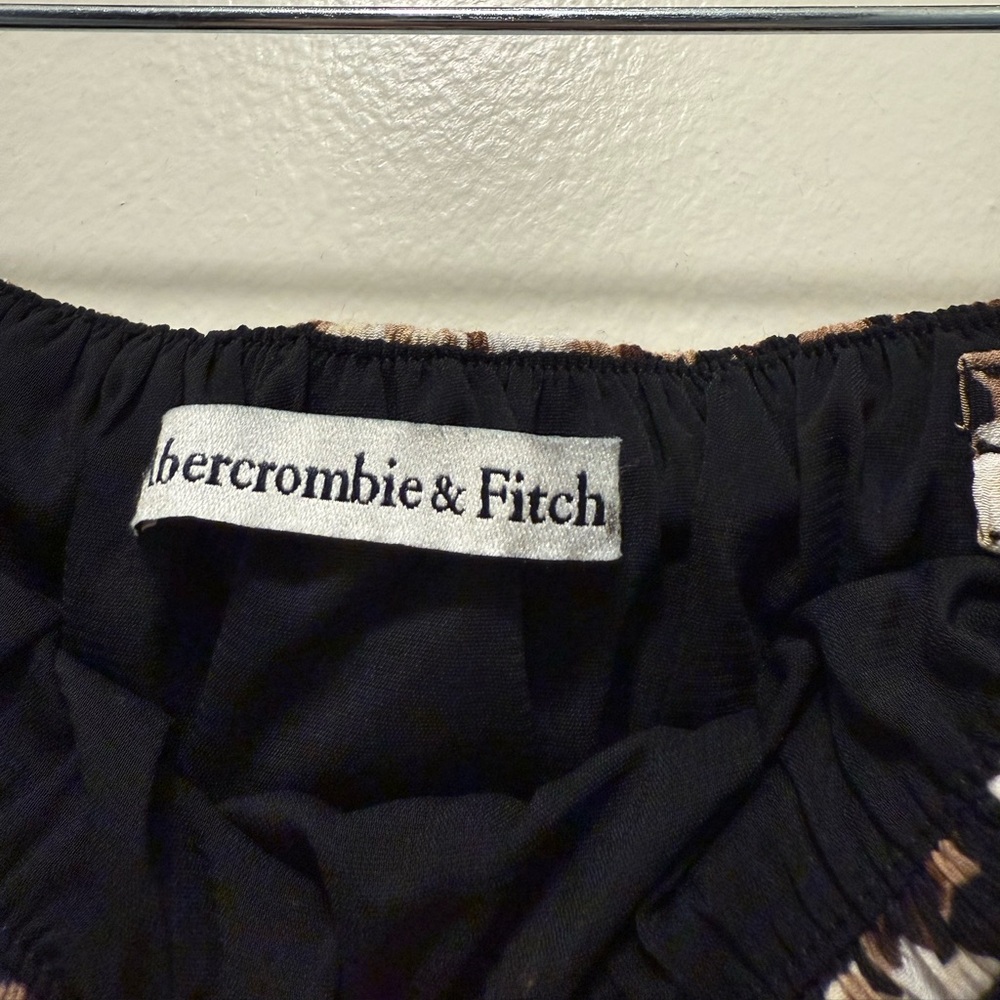 Abercrombie & Fitch Strapless Drop Waist Smocked Maxi Dress - Picture 4 of 5